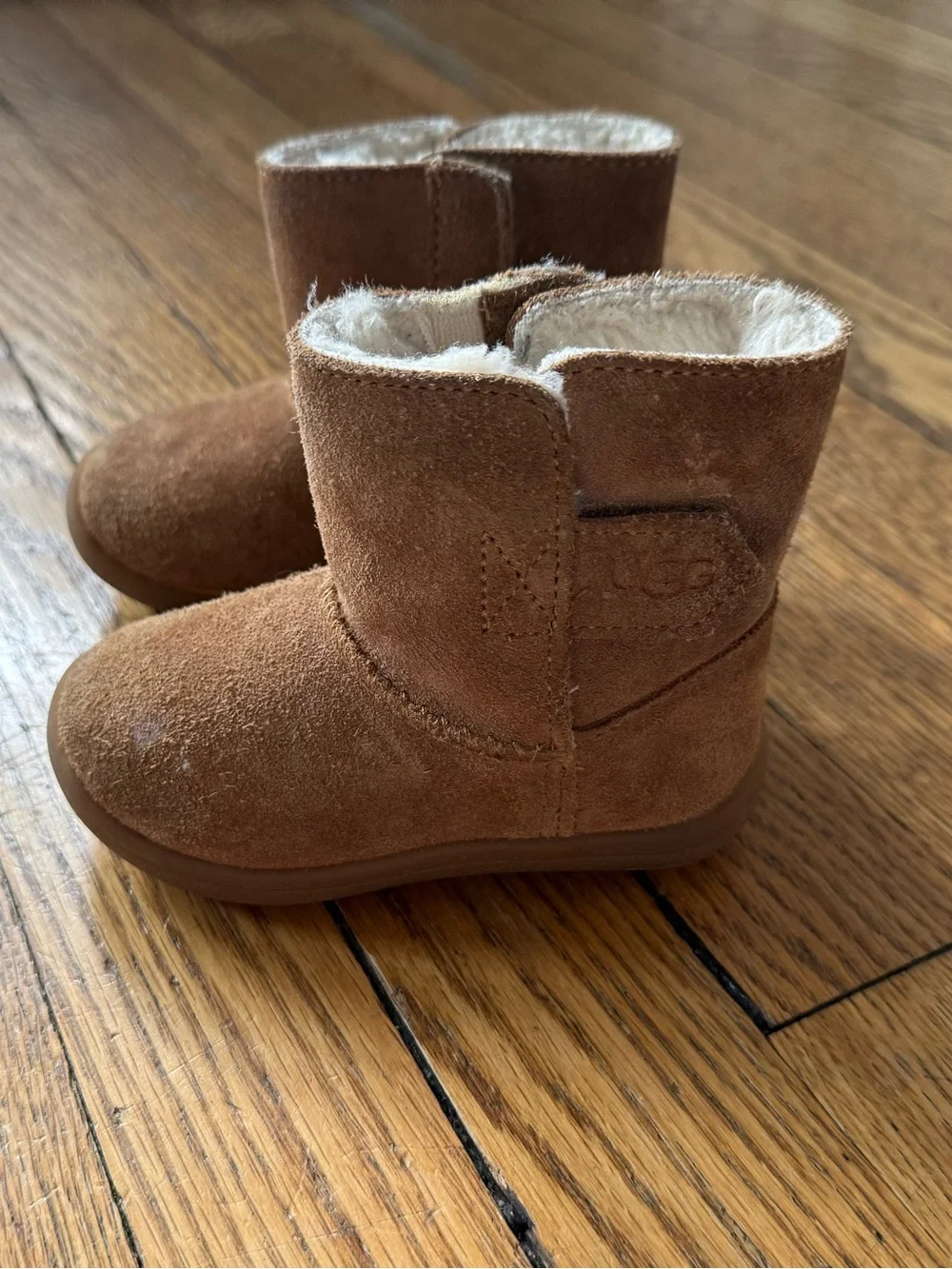 UGG Kids Keelan Boots - Size 5